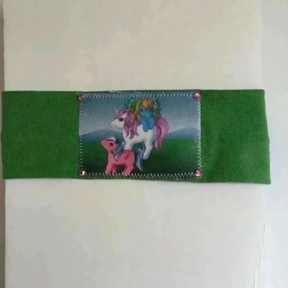 Unicorn Headband - Picture 2 of 3